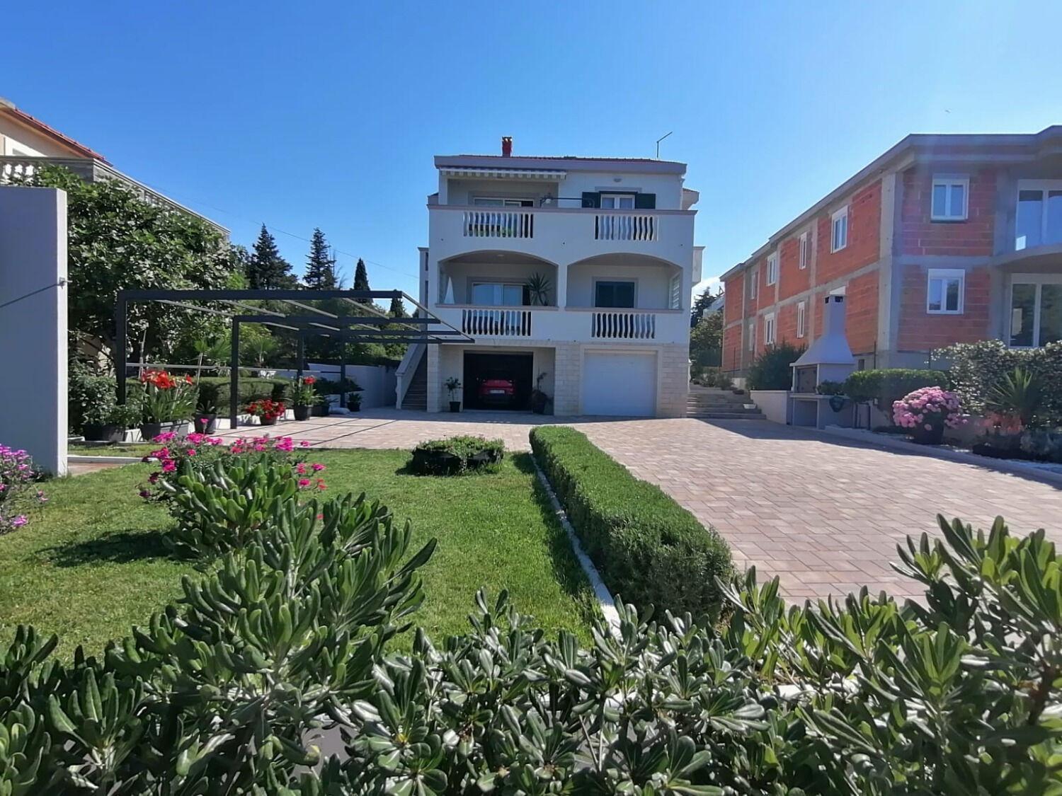 Apartments Petin Zadar Exterior photo
